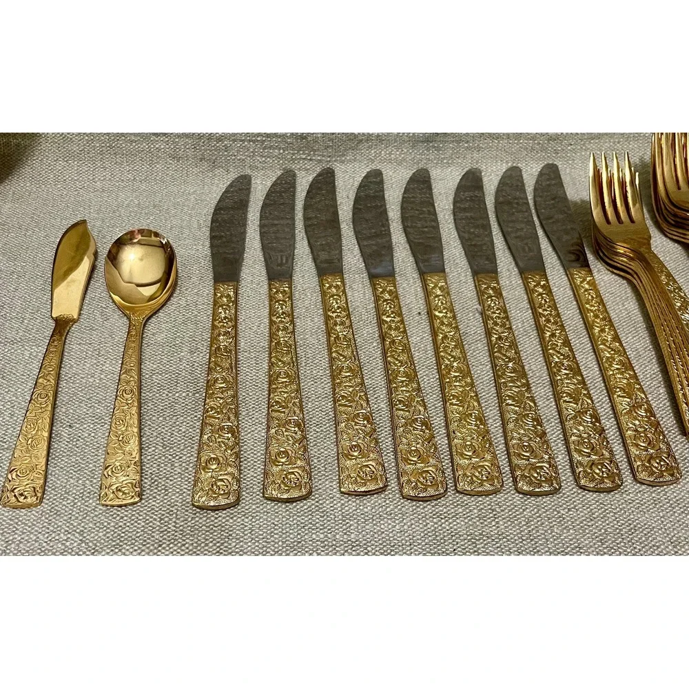 Vtg CELLINI ROMANESQUE Set of 8 Flatware 1 Pc MISSING W/ Butter Sugar Spoon Case